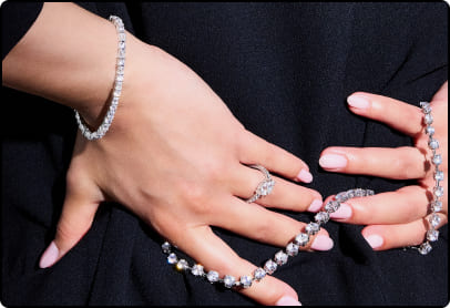 Shop Women's Engagement Rings