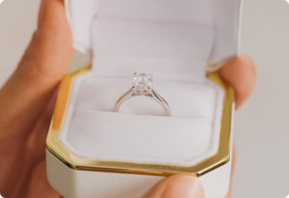 Shop Last Chance <br> Diamond Rings